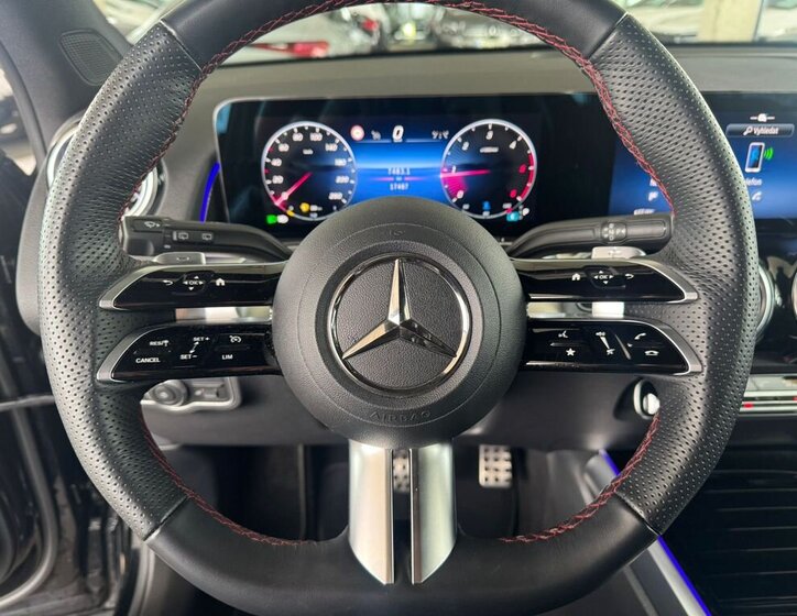 Mercedes-Benz GLB SUV 2,0 l 110 kw