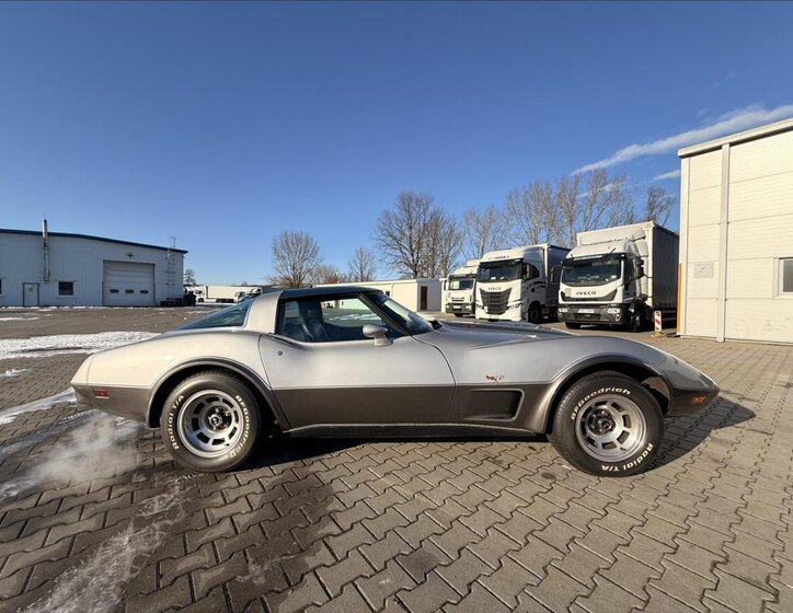 Chevrolet Corvette Kupé 5,7 l 123 kw