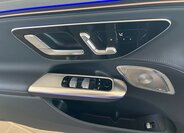 Mercedes-Benz EQE Sedan / Limuzína 0,0 180 kw