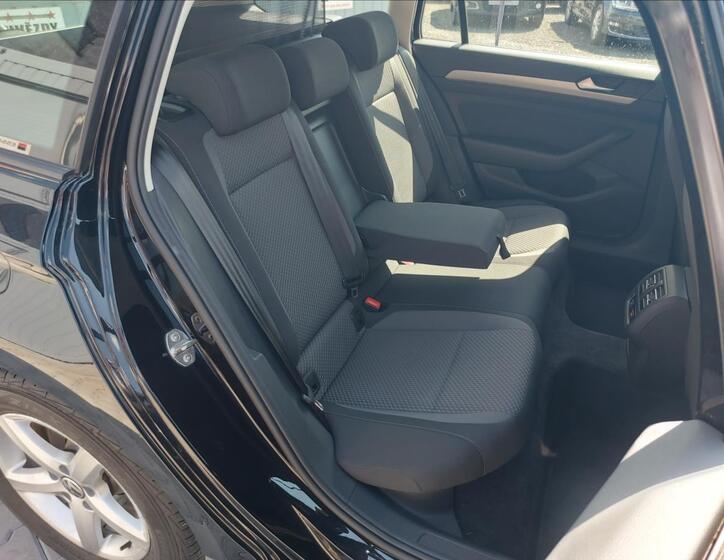 Volkswagen Passat 16