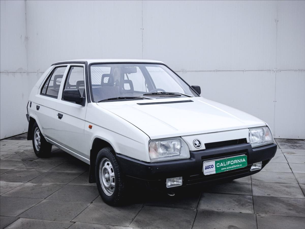 Škoda Favorit Hatchback 1,3 l 46 kw