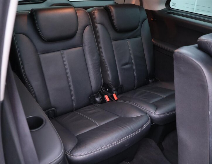 Mercedes-Benz GL SUV / Terénní 3,0 l 155 kw