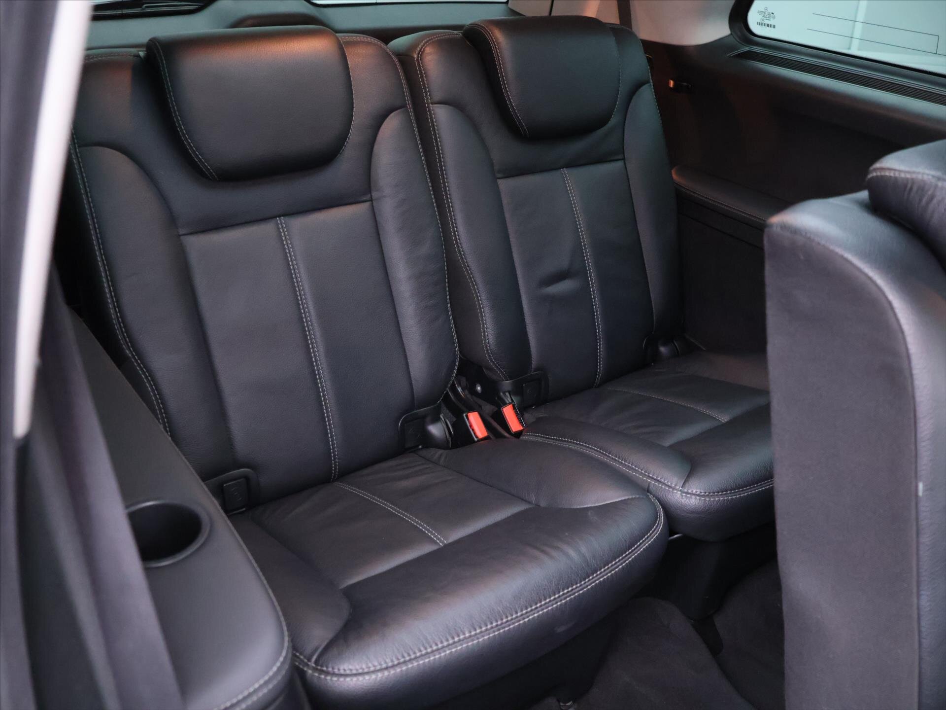 Mercedes-Benz GL SUV / Terénní 3,0 l 155 kw