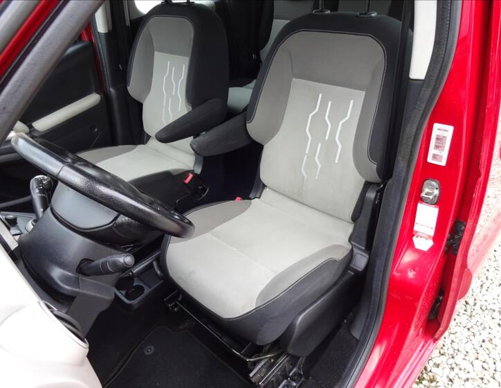 Peugeot Partner Tepee 17