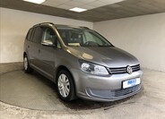 Volkswagen Touran 1