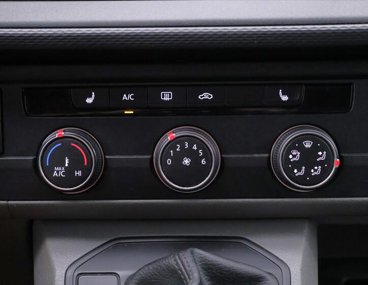 Volkswagen Transporter 21