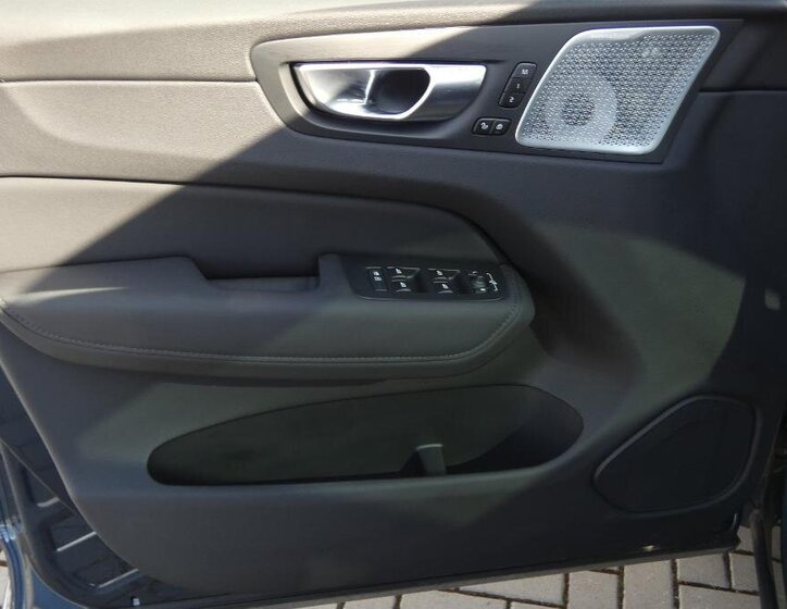 Volvo XC60 SUV 2,0 l 228 kw