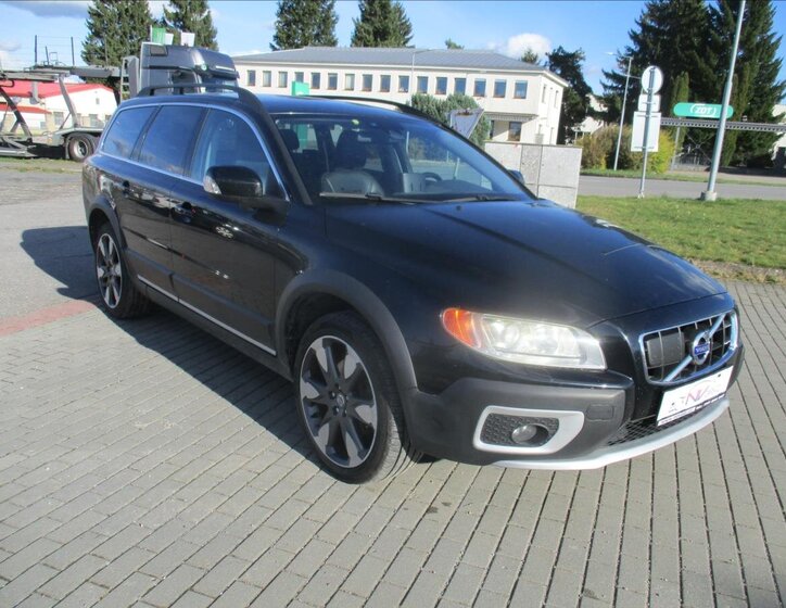 Volvo XC70 6