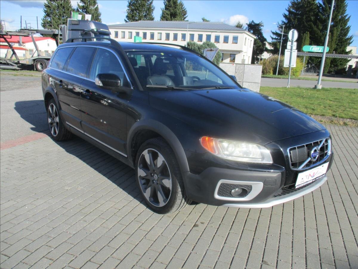 Volvo XC70