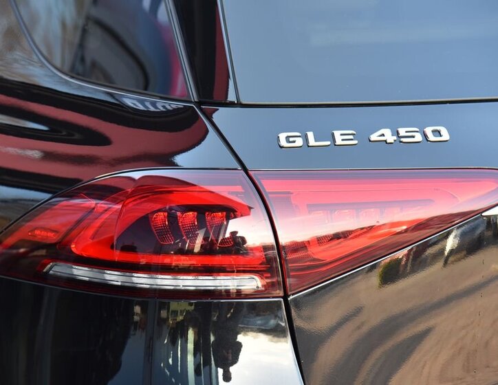 Mercedes-Benz GLE 11