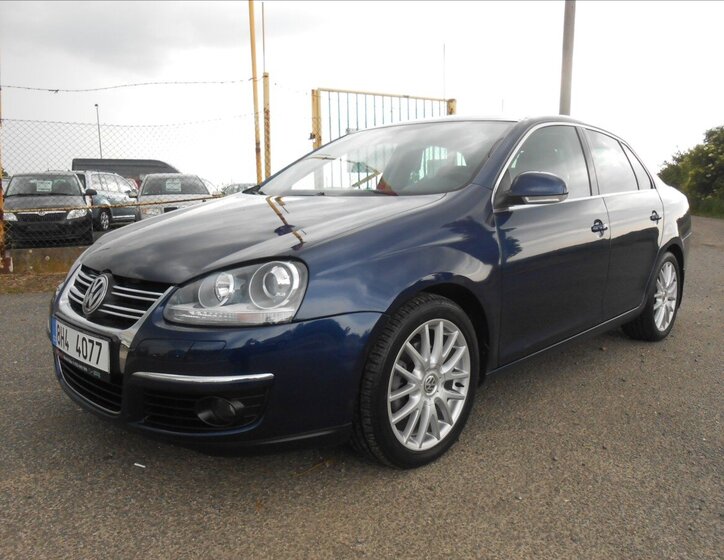 Volkswagen Jetta Sedan / Limuzína 2,0 l 125 kw