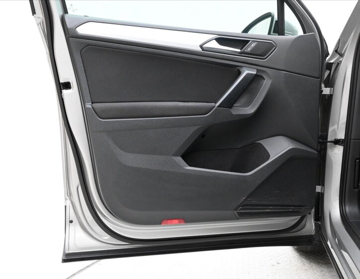 Volkswagen Tiguan 26