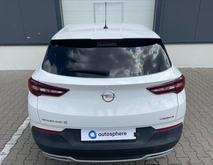 Opel Grandland X SUV 2,0 l 130 kw