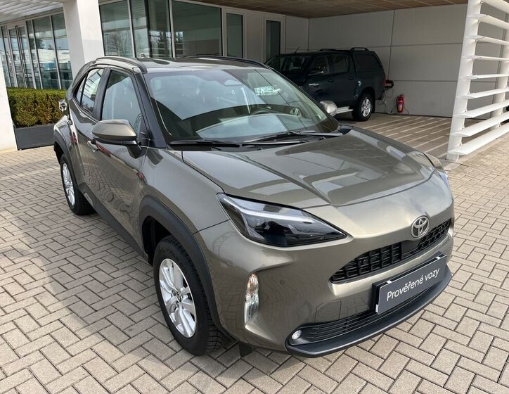 Toyota Yaris Cross SUV / Terénní 1,5 l 68 kw