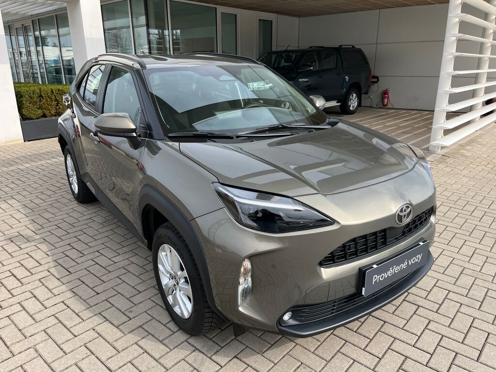 Toyota Yaris Cross SUV / Terénní 1,5 l 68 kw