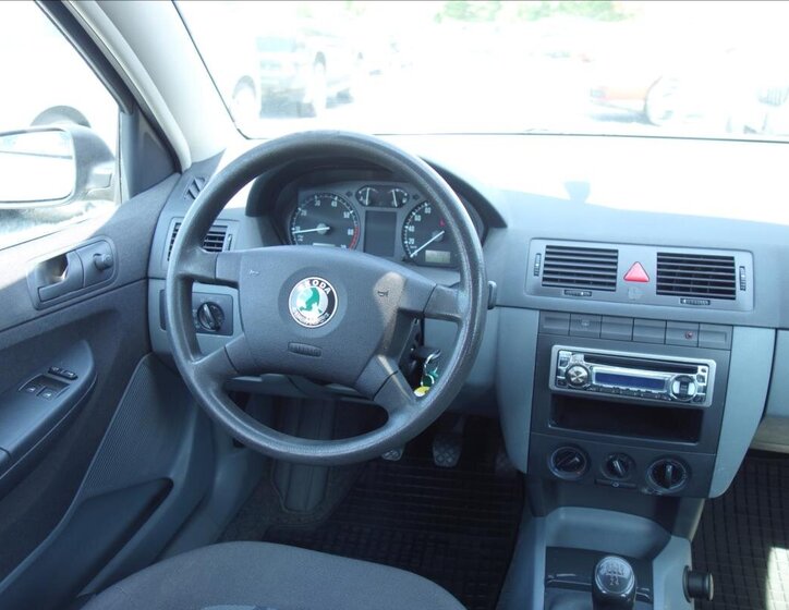 Škoda Fabia Hatchback 1,2 l 40 kw