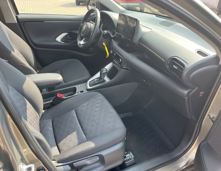 Toyota Yaris Hatchback 1,5 l 68 kw