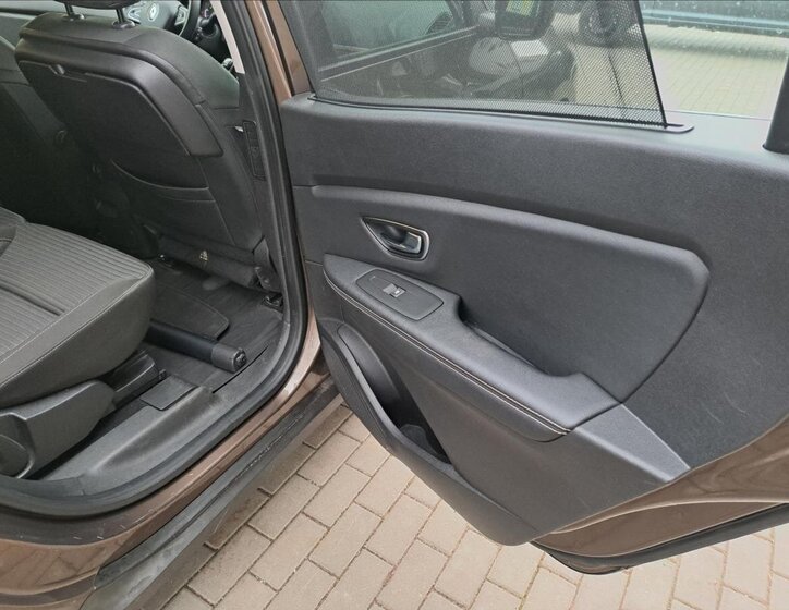 Renault Grand Scénic 48