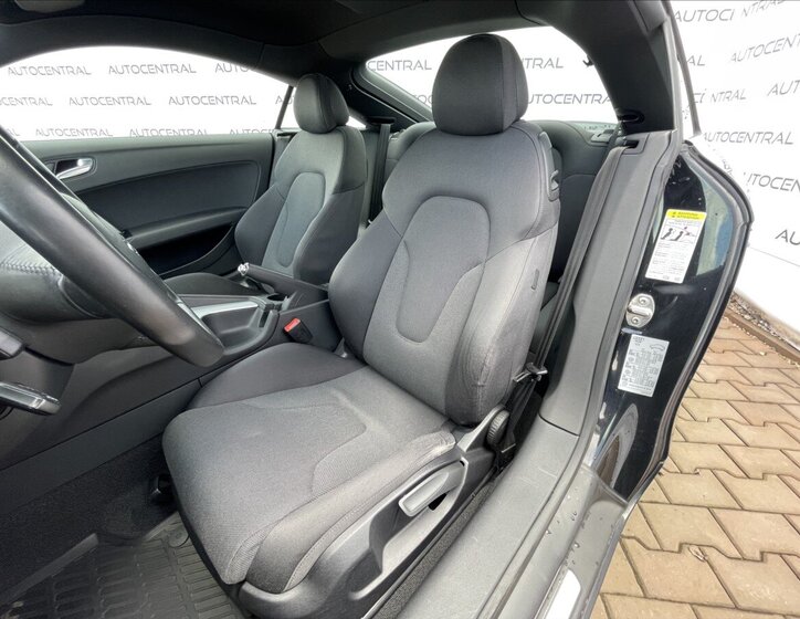 Audi TT Kupé 2,0 l 147 kw