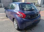 Peugeot 208 8