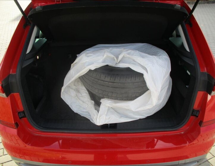 Škoda Kamiq Hatchback 999,0 66 kw