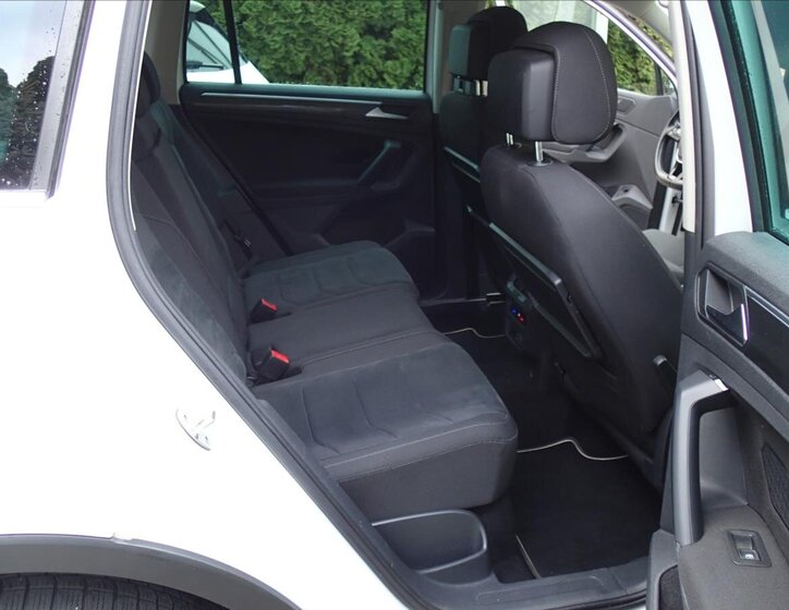 Volkswagen Tiguan SUV / Terénní 2,0 l 110 kw