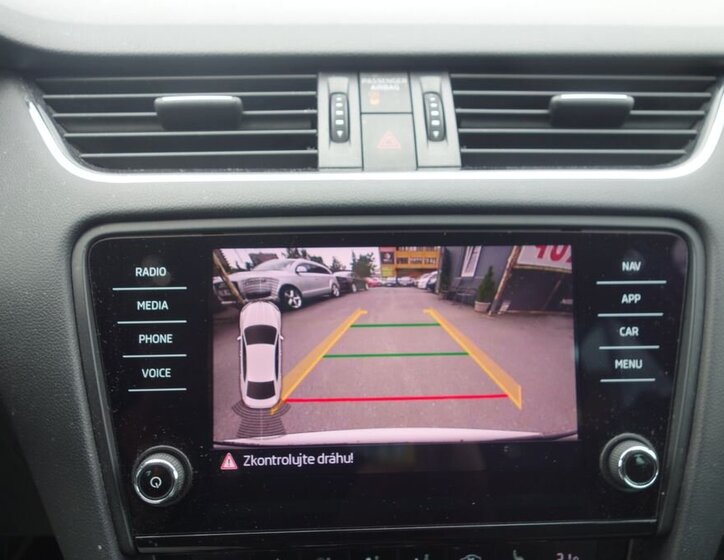 Škoda Octavia Sedan / Limuzína 2,0 l 110 kw