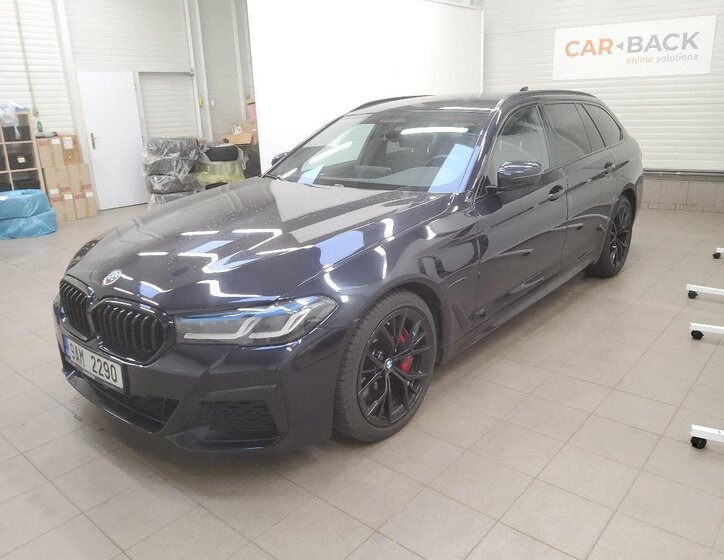 BMW Řada 5 Kombi 3,0 l 250 kw