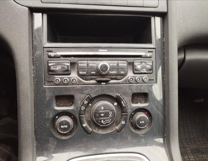 Peugeot 5008 Kombi 1,6 l 82 kw