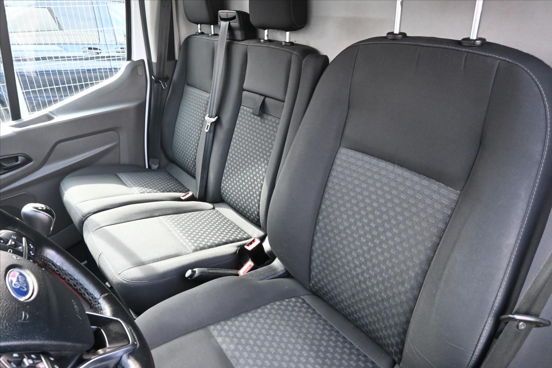 Ford Transit Skříň 2,0 l 96 kw