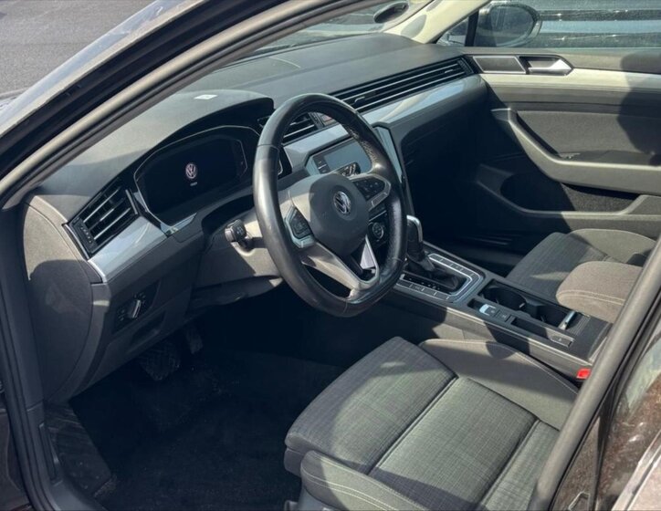 Volkswagen Passat Kombi 2,0 l 110 kw