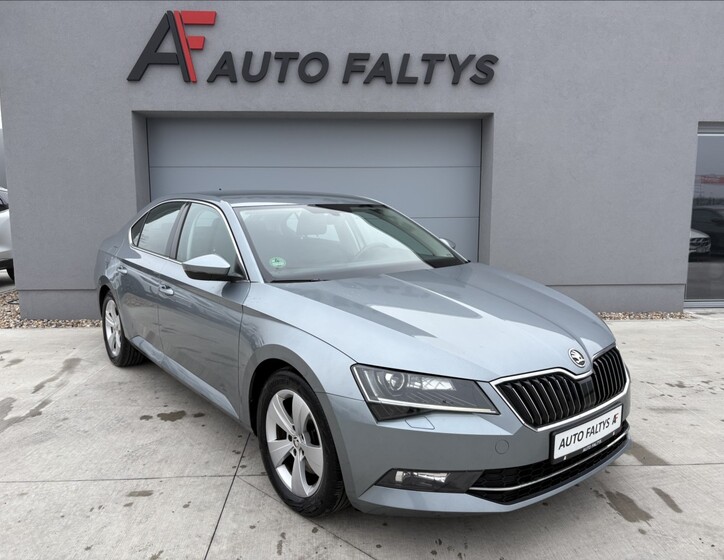 Škoda Superb 1