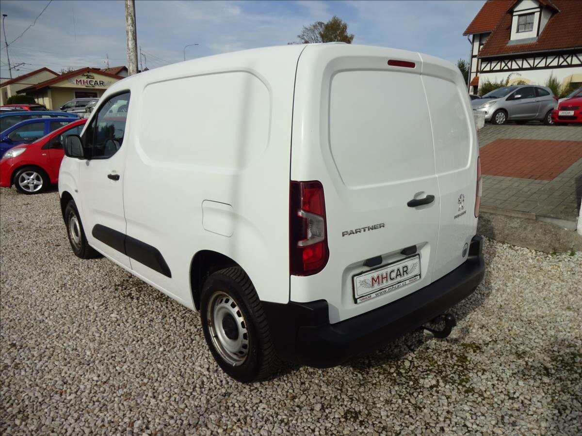 Peugeot Partner Skříň 1,2 l 81 kw