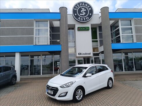 Hyundai i30 Kombi 1,6 l 81 kw