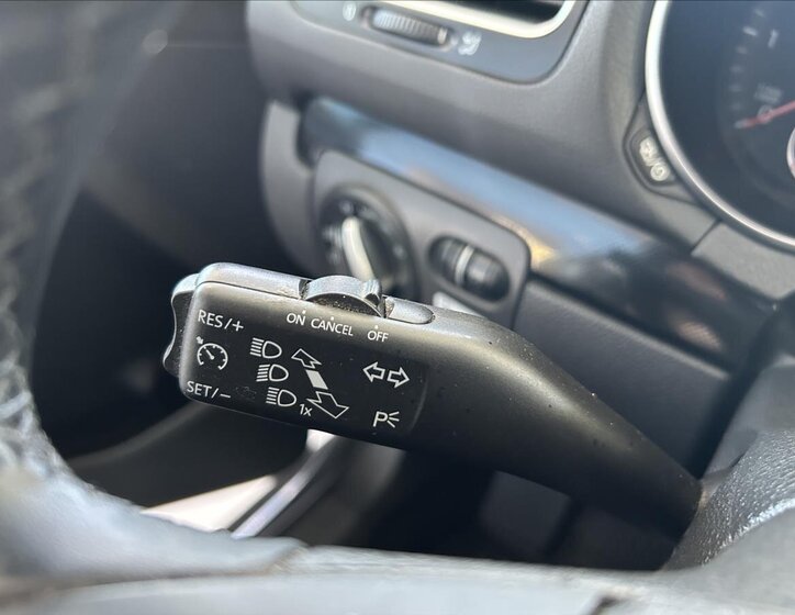 Volkswagen Golf Kombi 2,0 l 103 kw