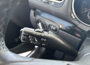 Volkswagen Golf Kombi 2,0 l 103 kw