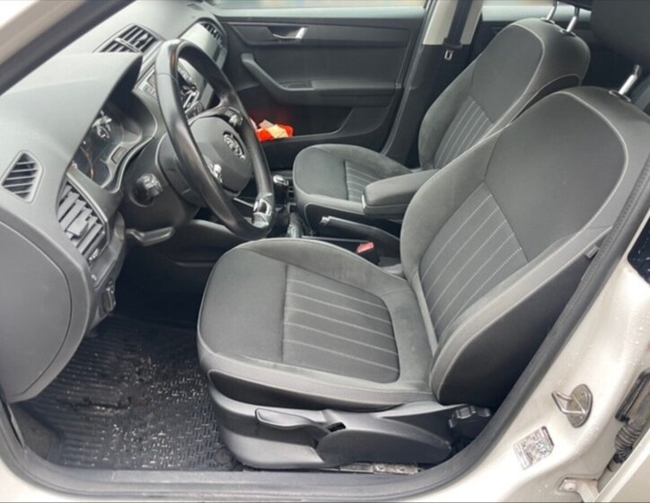 Škoda Fabia Kombi 999,0 70 kw