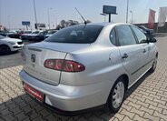 Seat Cordoba Sedan / Limuzína 1,4 l 63 kw