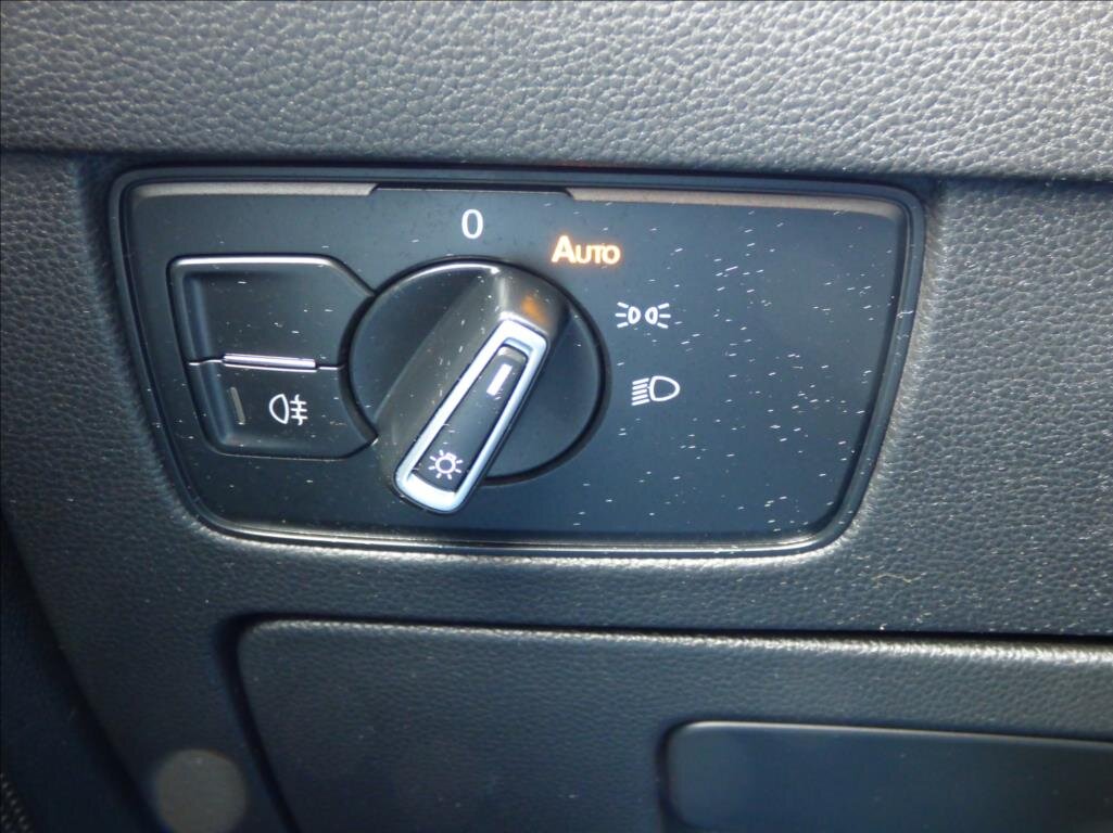 Volkswagen Passat Kombi 1,4 l 115 kw