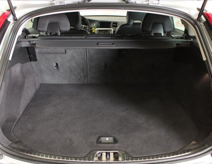 Volvo V60 Kombi 2,0 l 110 kw