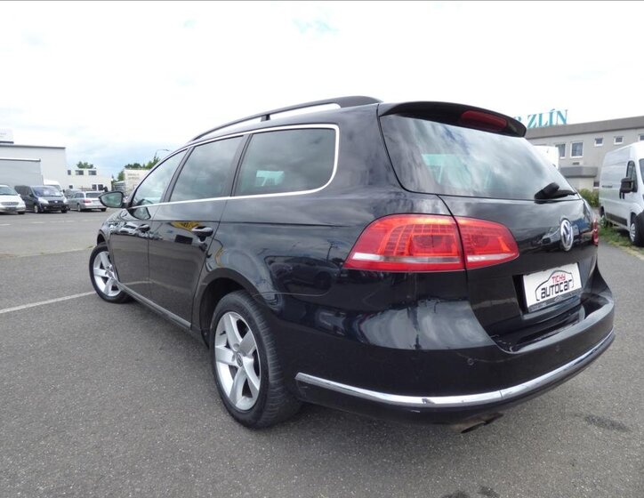 Volkswagen Passat 71