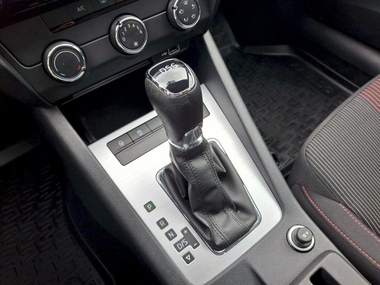 Škoda Octavia Kombi 1,5 l 110 kw