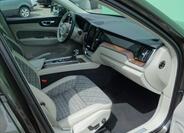 Volvo XC60 32