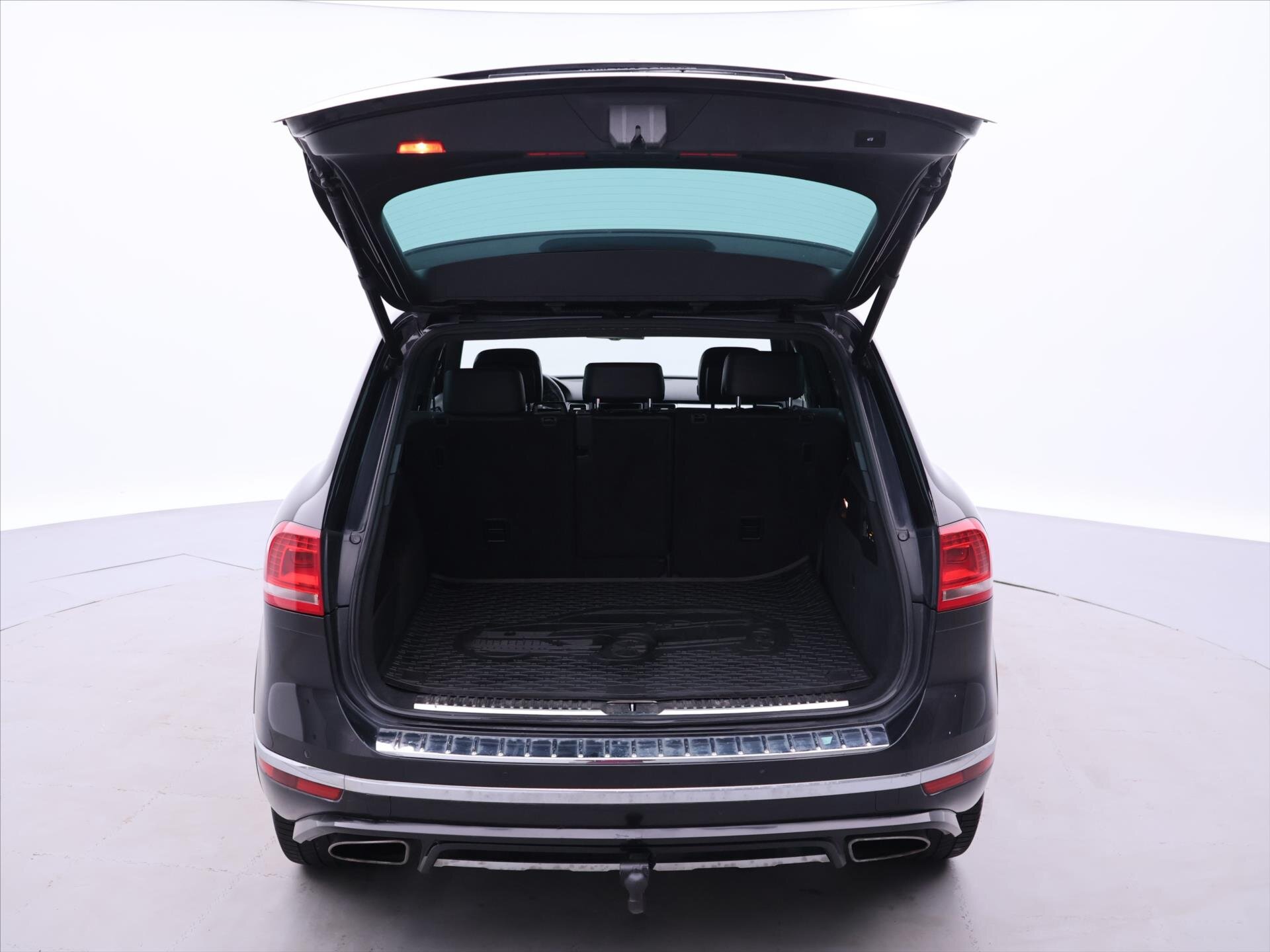 Volkswagen Touareg SUV / Terénní 3,0 l 193 kw