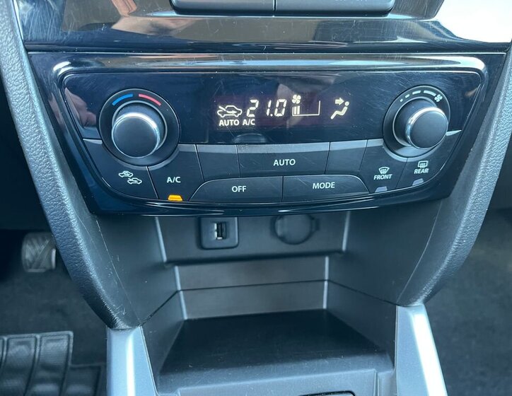 Suzuki Vitara SUV / Terénní 1,6 l 88 kw