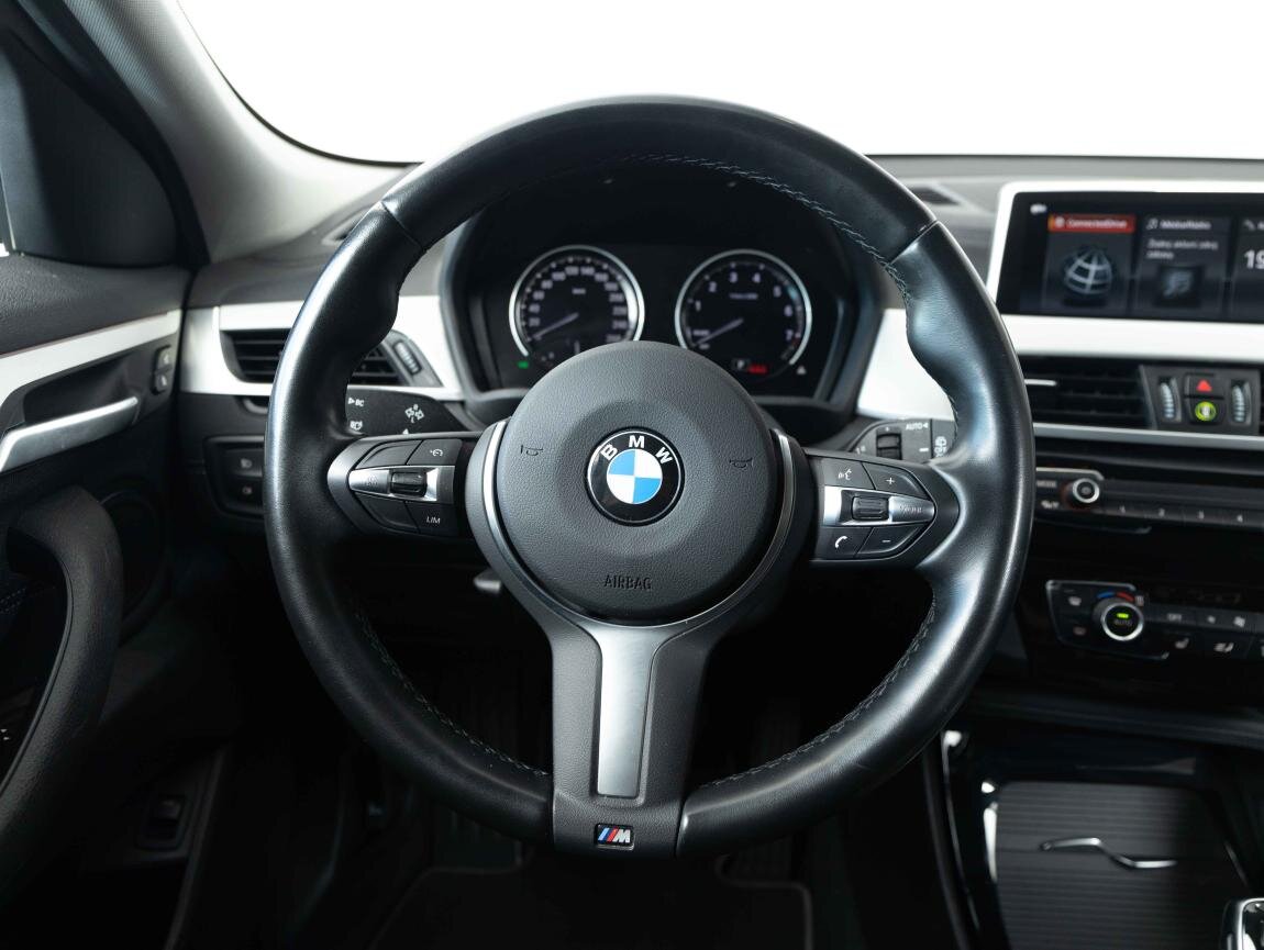 BMW X2 SUV 1,5 l 100 kw