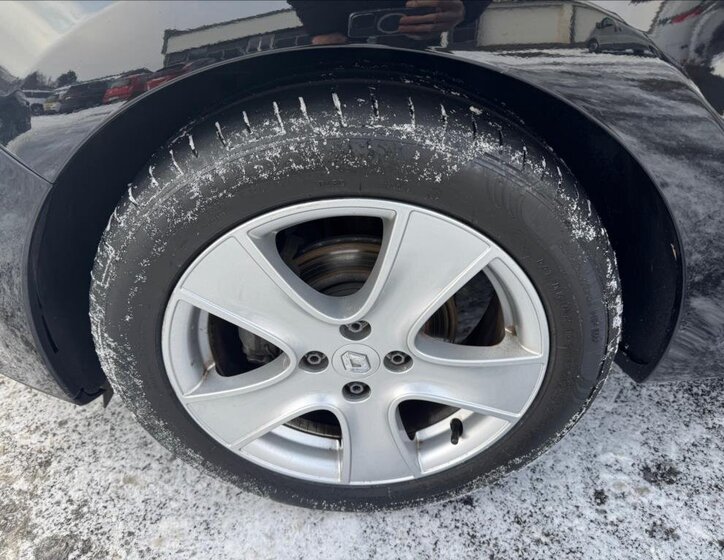 Renault Clio Hatchback 898,0 66 kw