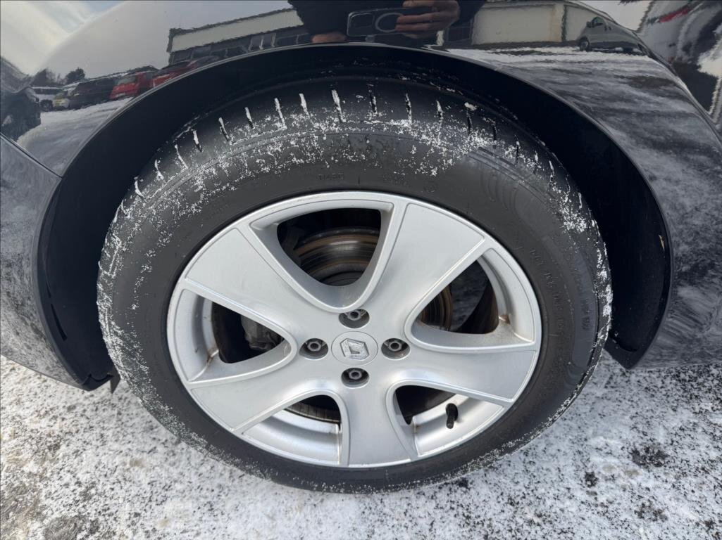 Renault Clio Hatchback 898,0 66 kw