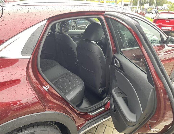 KIA XCeed SUV 1,6 l 110 kw