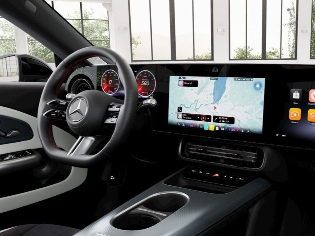 Mercedes-Benz CLA Sedan 1,5 l 22 kw